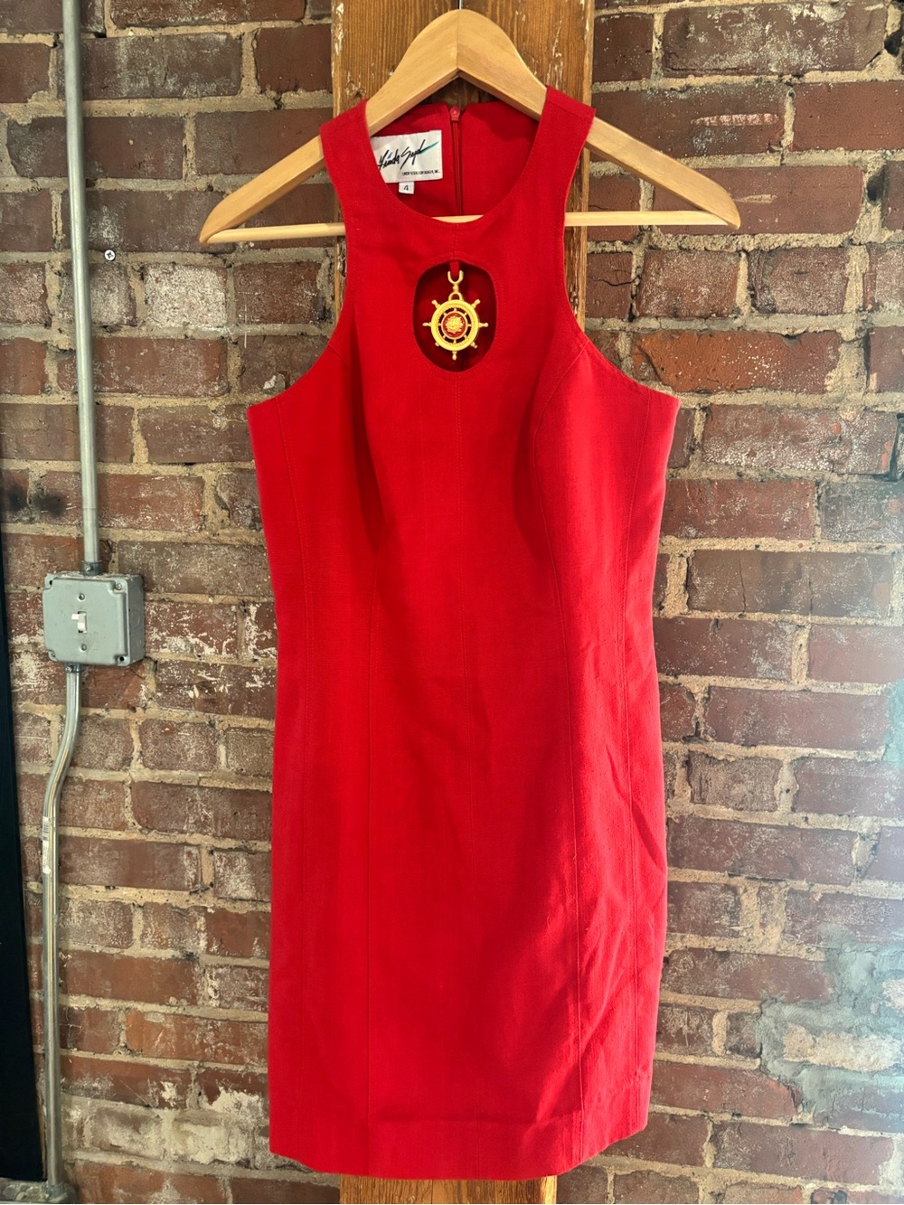 Linda Segal 90s Vintage Red Sleeveless Sheath Dress with Keyhole Detail